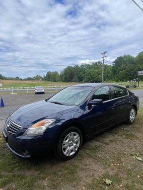 Navy Blue 2009 Nissan Altima 2.5 S