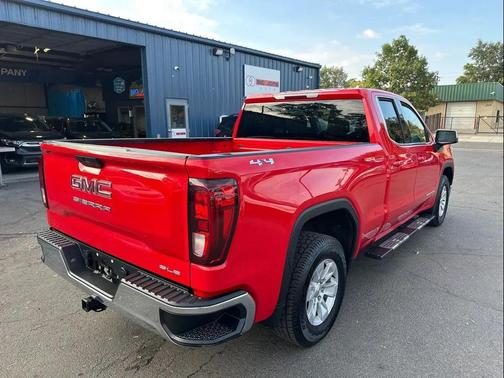 2021 GMC Sierra 1500 SLE