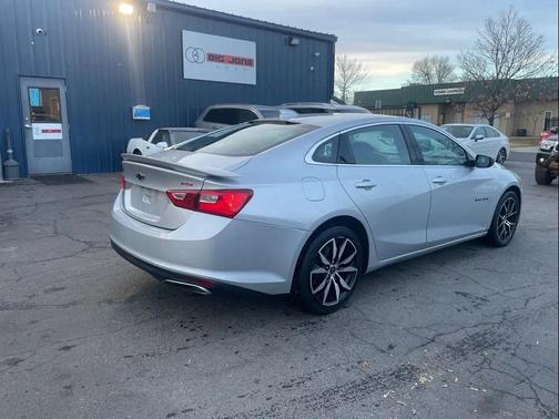 2020 Chevrolet Malibu FWD RS
