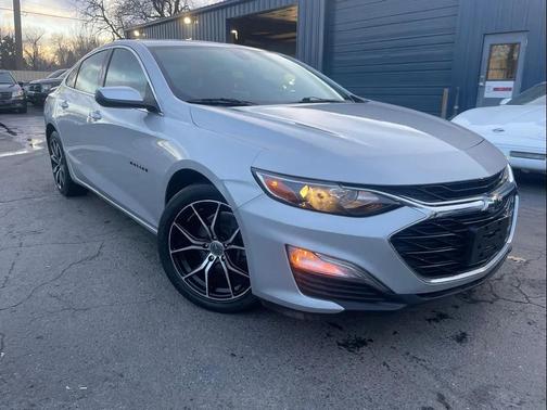 2020 Chevrolet Malibu FWD RS