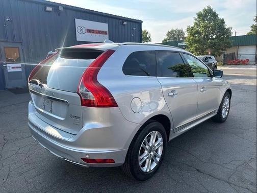 2016 Volvo XC60 T5 Premier