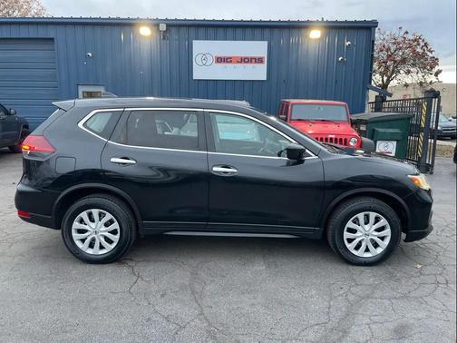 2019 Nissan Rogue S