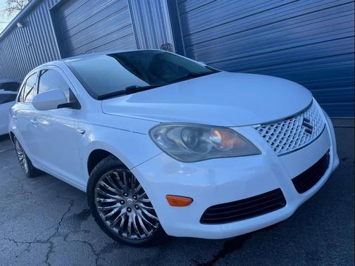 2011 Suzuki Kizashi SE