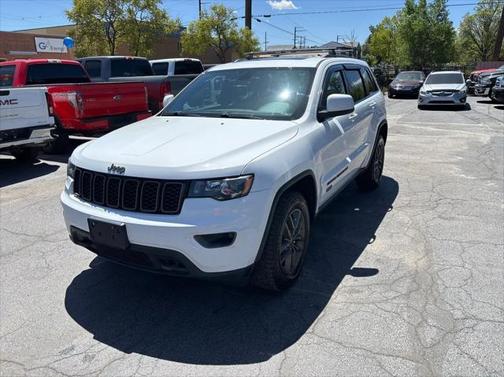 2016 Jeep Grand Cherokee Laredo