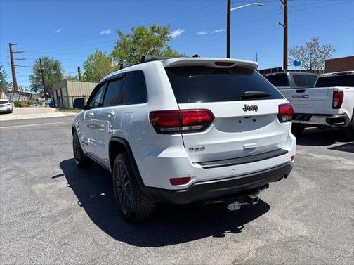 2016 Jeep Grand Cherokee Laredo