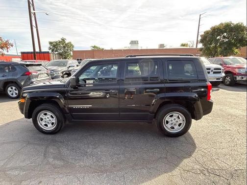 2016 Jeep Patriot Sport