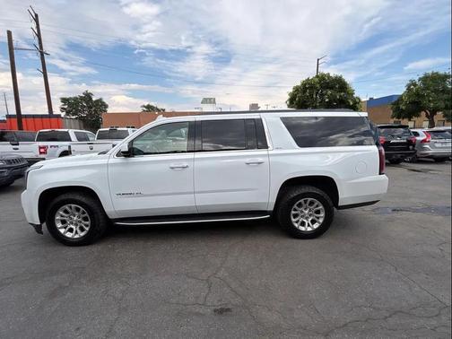 2019 GMC Yukon XL SLT