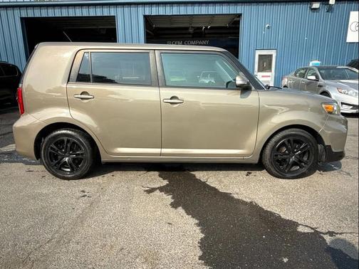 2011 Scion xB Release Series 8.0