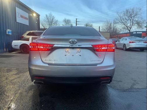 2015 Toyota Avalon Limited