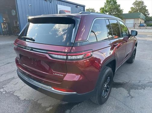 2023 Jeep Grand Cherokee Laredo