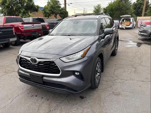 2020 Toyota Highlander XLE
