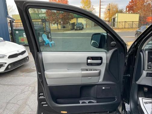 2015 Toyota Sequoia Limited