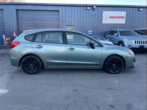 2015 Subaru Impreza 2.0i
