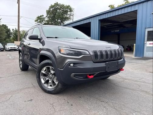 2019 Jeep Cherokee Trailhawk
