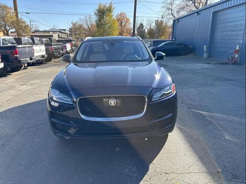 2019 Jaguar F-PACE 30t Portfolio