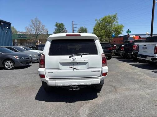 2005 Toyota 4Runner SR5 V8