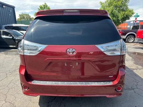 2017 Toyota Sienna SE Premium