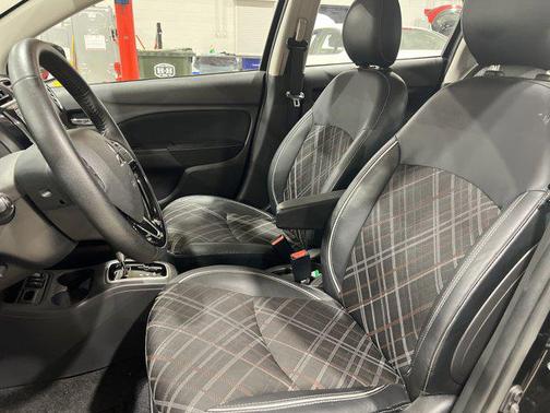 2024 Mitsubishi Mirage SE