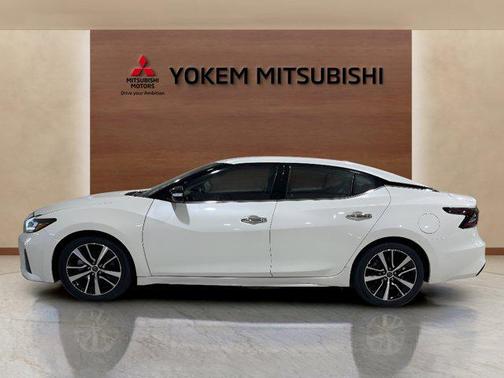 2023 Nissan Maxima SV Xtronic CVT