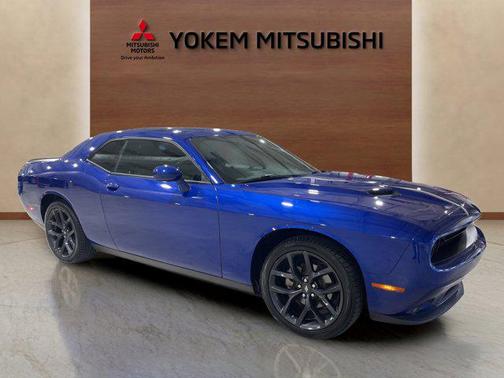 2022 Dodge Challenger SXT