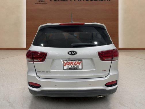 2020 Kia Sorento LX