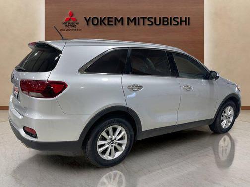2020 Kia Sorento LX