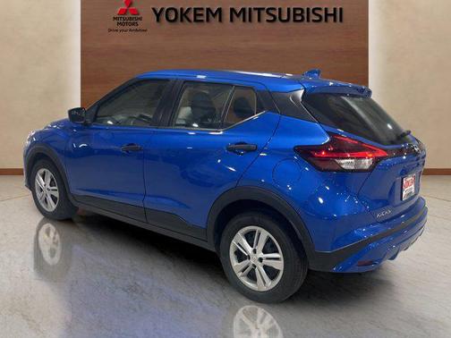 2022 Nissan Kicks S