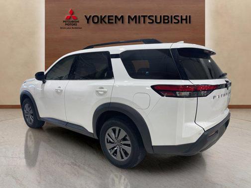 2025 Nissan Pathfinder SV FWD