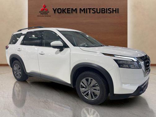 2025 Nissan Pathfinder SV FWD