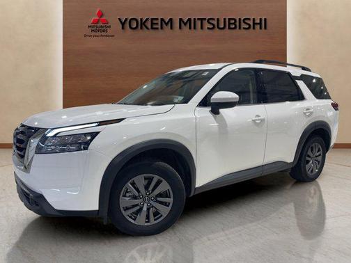 2025 Nissan Pathfinder SV FWD