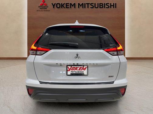 2025 Mitsubishi Eclipse Cross LE