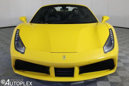 Giallo Modena 2018 Ferrari 488 Spider Base