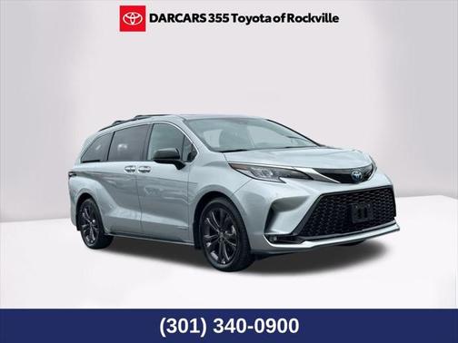 2021 Toyota Sienna XSE 7 Passenger