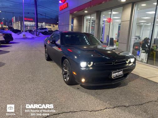2018 Dodge Challenger SXT