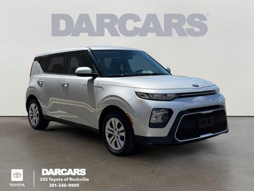 Sparkling Silver 2021 Kia Soul LX