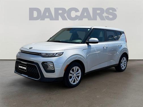 Sparkling Silver 2021 Kia Soul LX