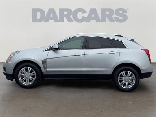 Radiant Silver Metallic 2016 Cadillac SRX Luxury Collection