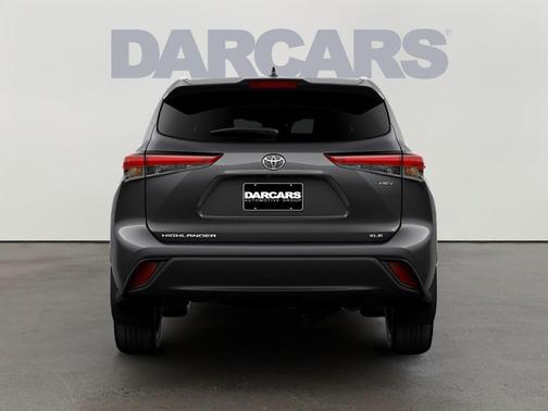 2025 Toyota Highlander Hybrid XLE