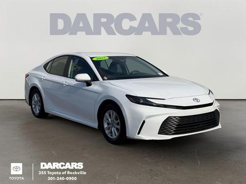 Ice 2025 Toyota Camry LE