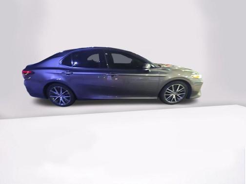 2021 Toyota Camry XLE