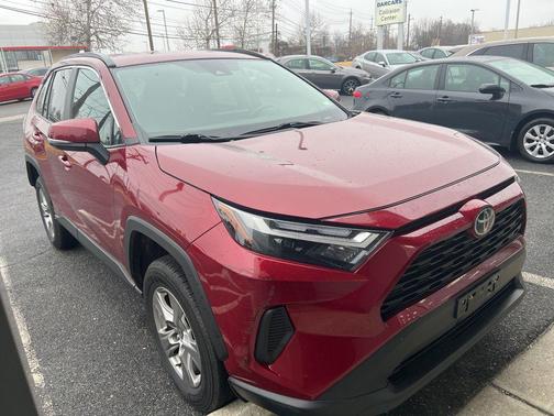 2023 Toyota RAV4 XLE