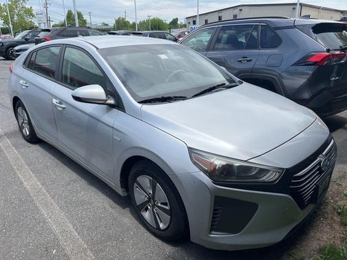 Symphony Air Silver 2017 Hyundai IONIQ Hybrid Blue