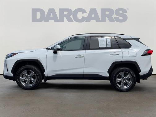 Ice 2025 Toyota RAV4 XLE