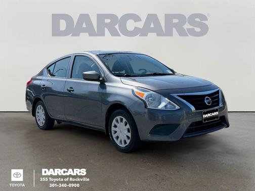 Gun Metallic 2018 Nissan Versa 1.6 S+