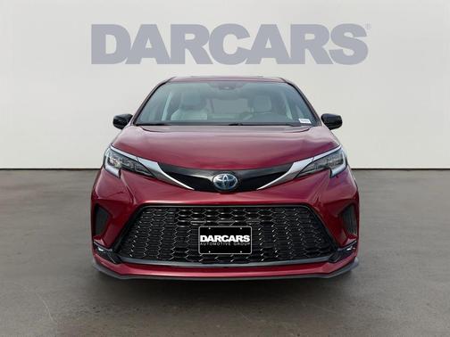 2023 Toyota Sienna XSE 7 Passenger