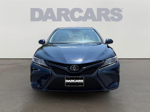 Galactic Aqua Mica 2019 Toyota Camry SE