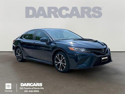 Galactic Aqua Mica 2019 Toyota Camry SE