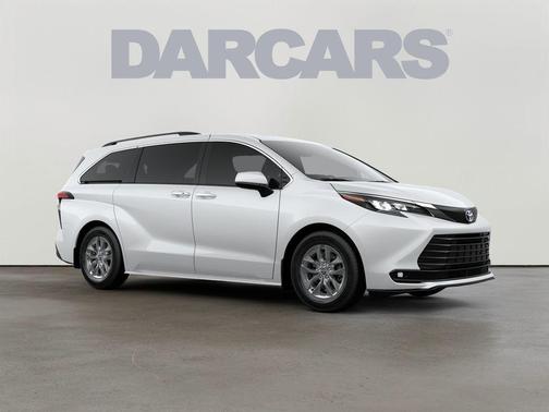 2025 Toyota Sienna XLE 7 Passenger