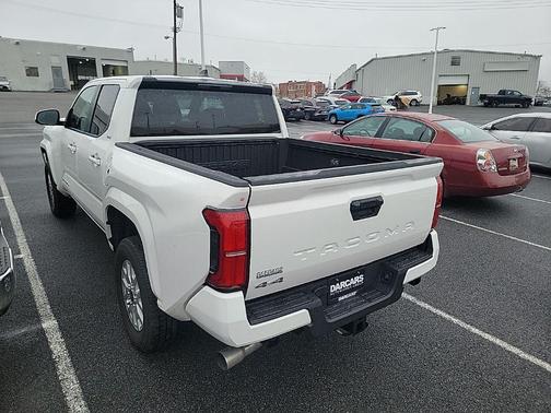 Ice 2025 Toyota Tacoma SR5