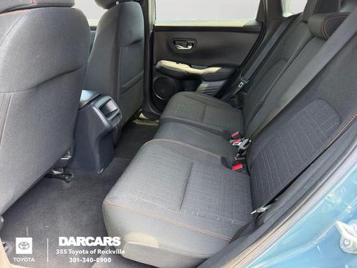 Nordic Forest Pearl 2024 Honda HR-V Sport